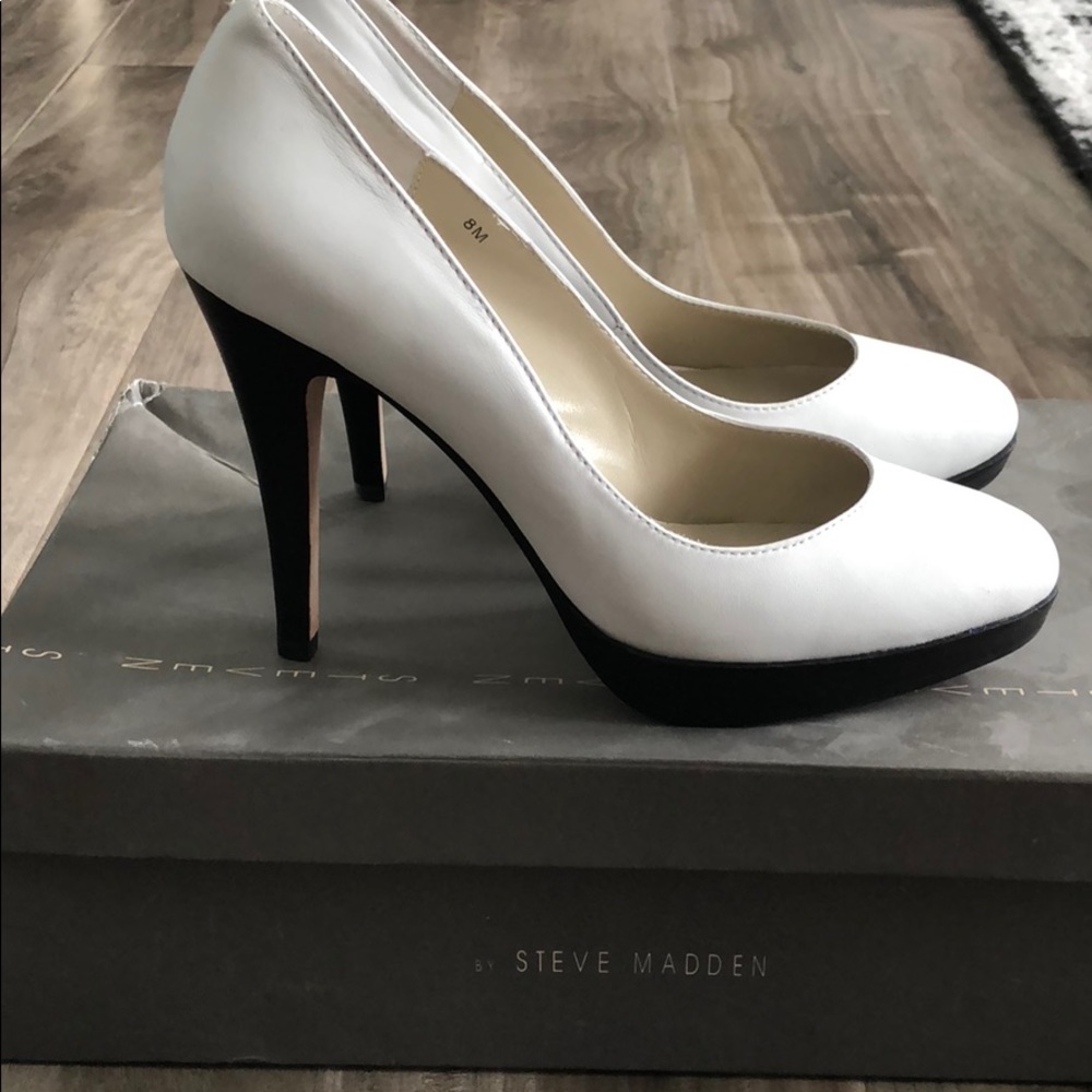 Steve Madden white leather heels